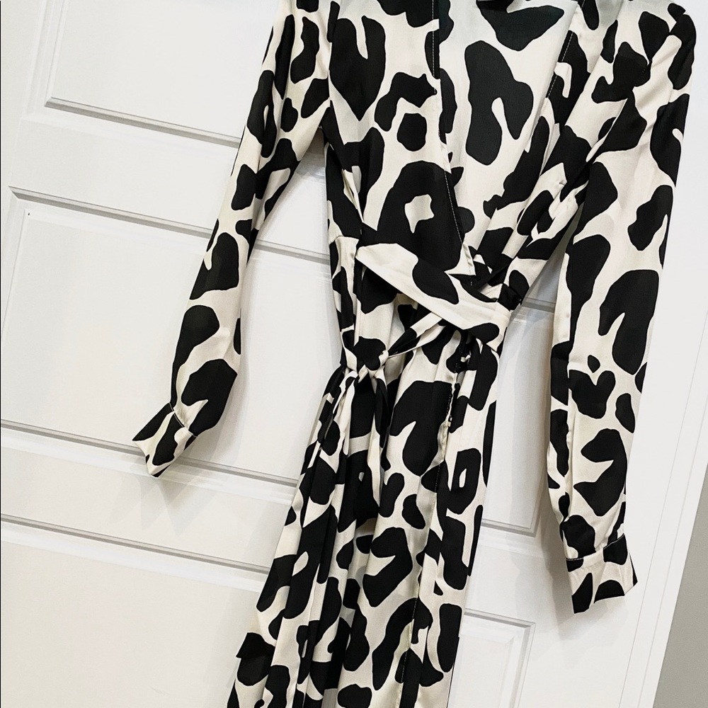 SOLD ❌Maternity Dress: Animal Print